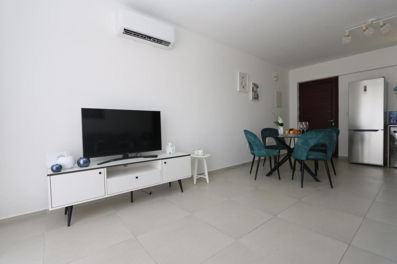 Nissi 3 Amazing Sea View Apartment 아이아 나파 외부 사진