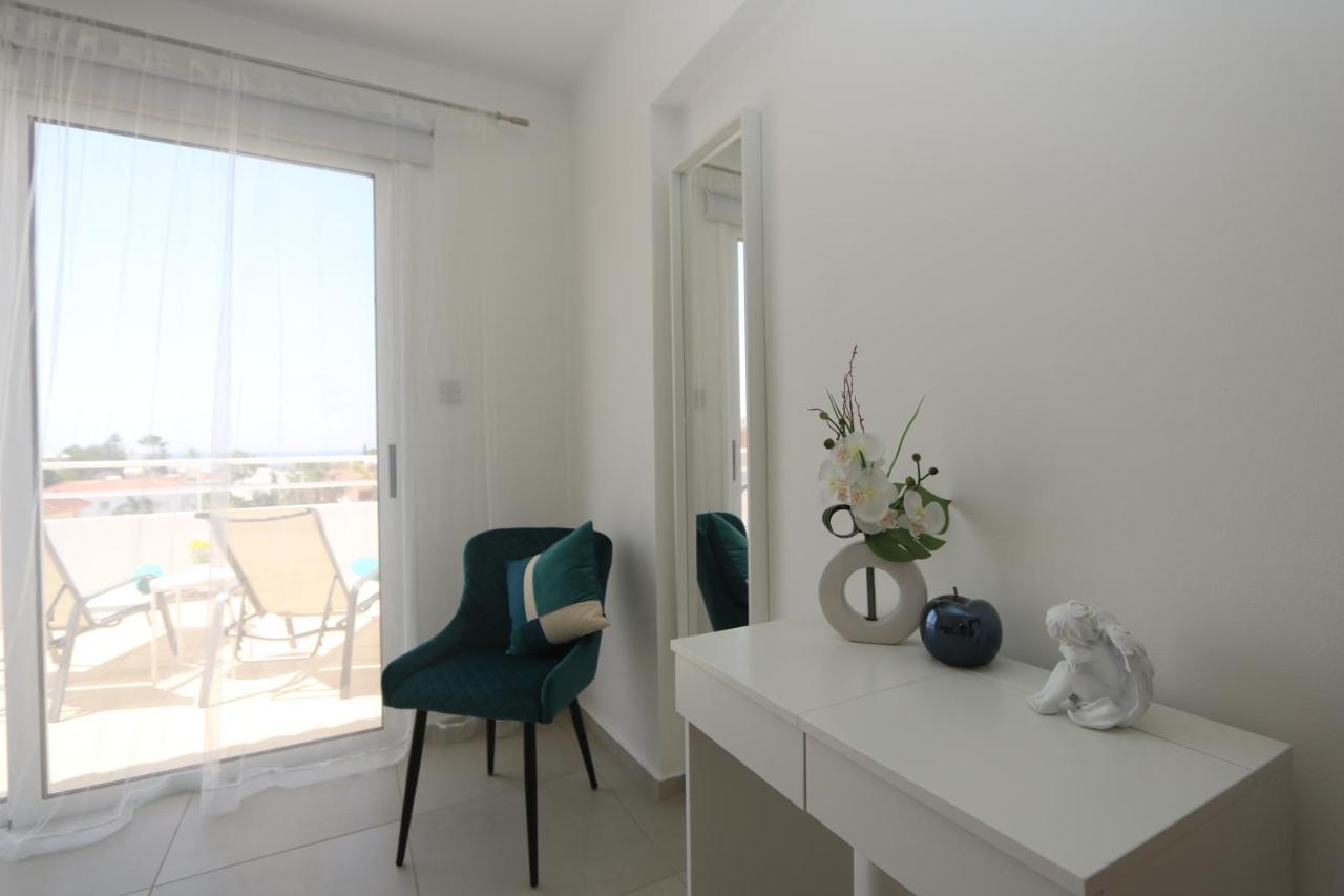 Nissi 3 Amazing Sea View Apartment 아이아 나파 외부 사진
