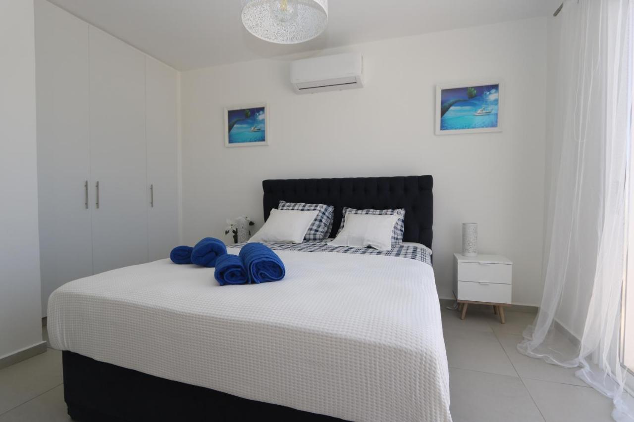Nissi 3 Amazing Sea View Apartment 아이아 나파 외부 사진
